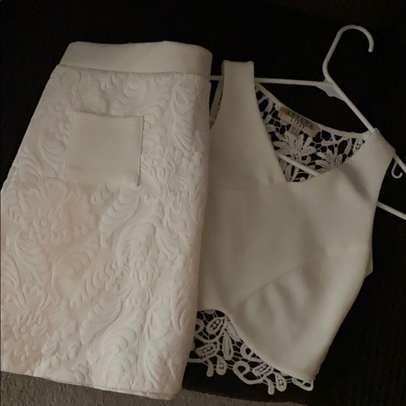Ariana Grande for Lipsy outfit